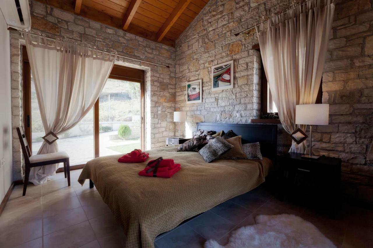 Parathalasso Villas Monastiraki  Exterior photo